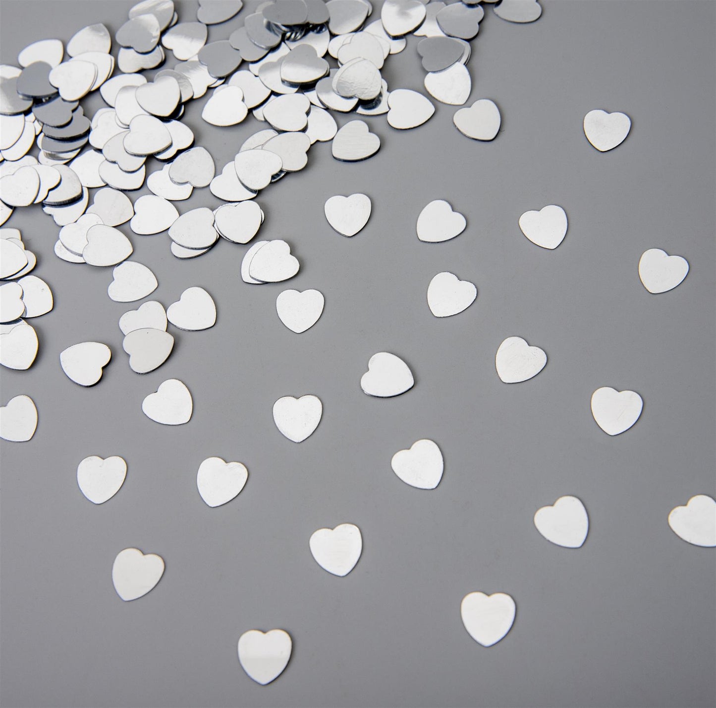 14g Silver Heart Shape Confetti