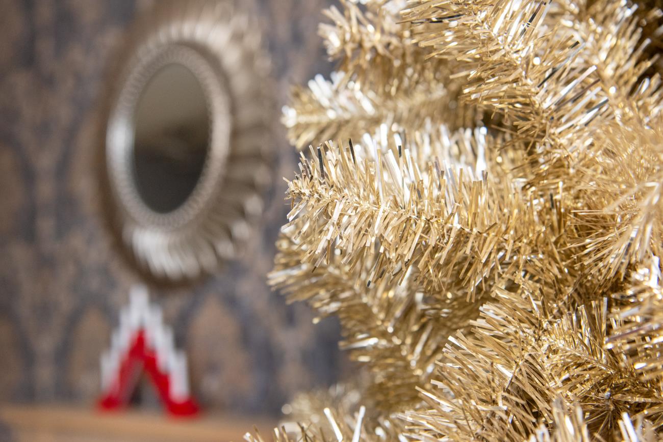 Champagne Gold Tinsel Christmas Tree - 7ft