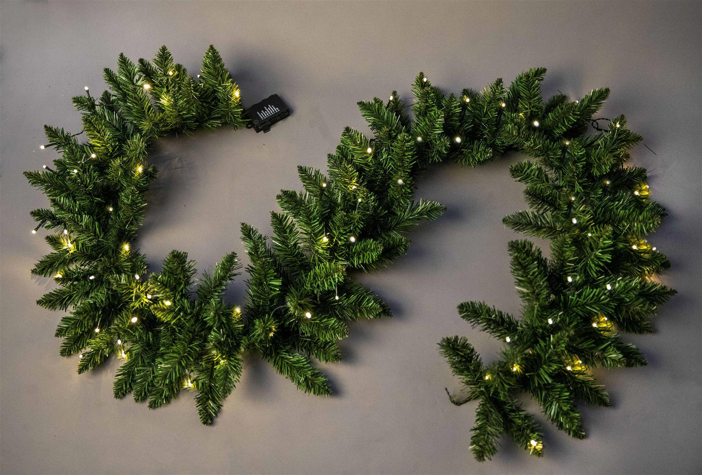 Pre-Lit Imperial Pine Green Garland with Warm White LEDs - 200cm
