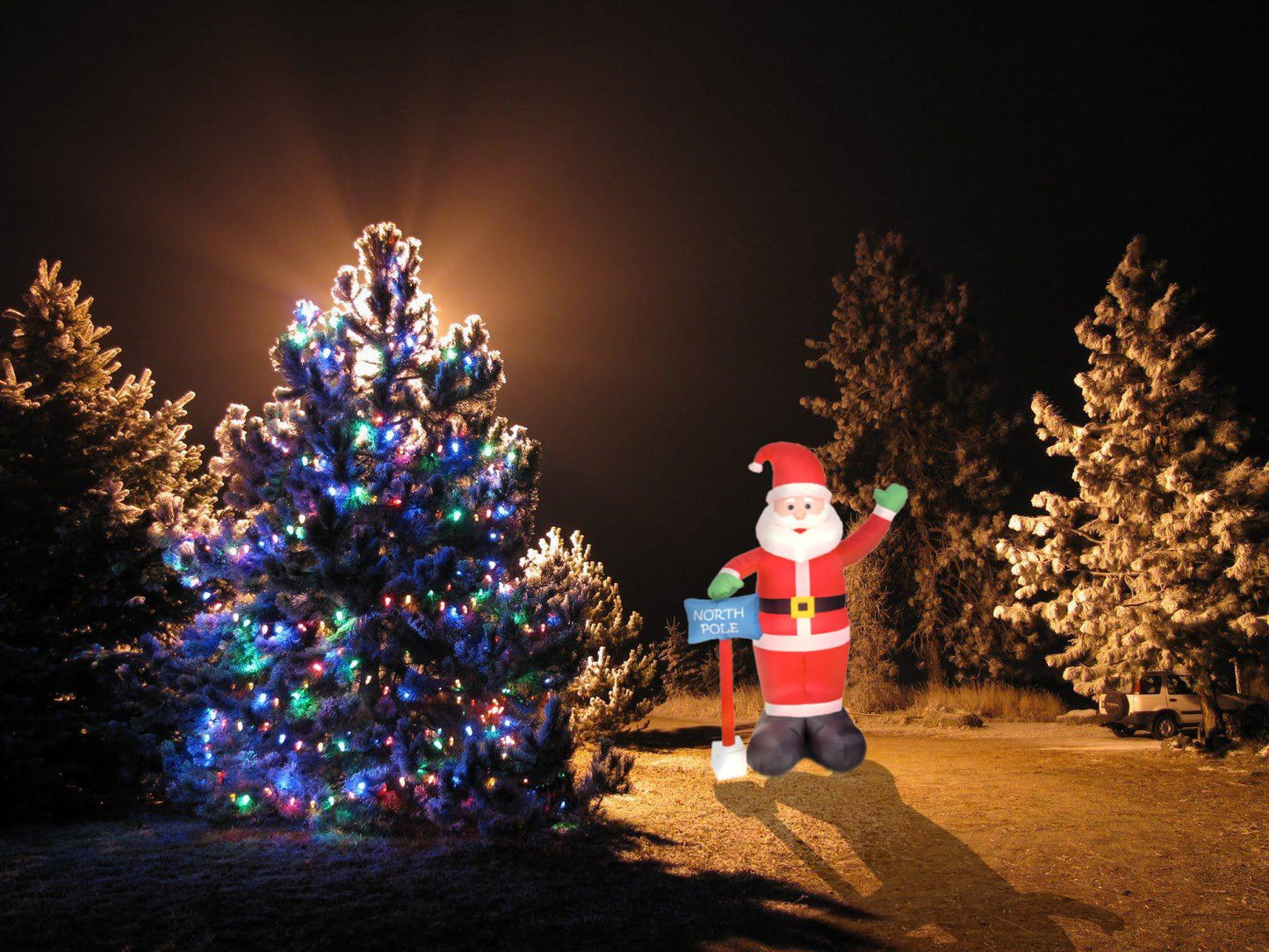 Pre-Lit Inflatable Santa 2.4m with 4 LEDs