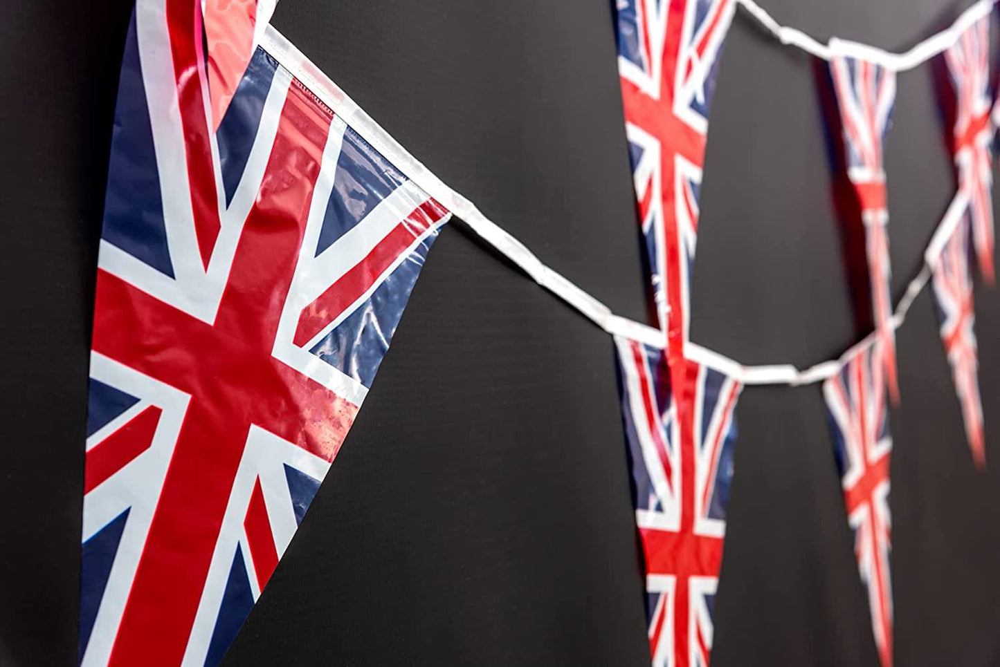 60ft Union Jack 40 Triangle Bunting