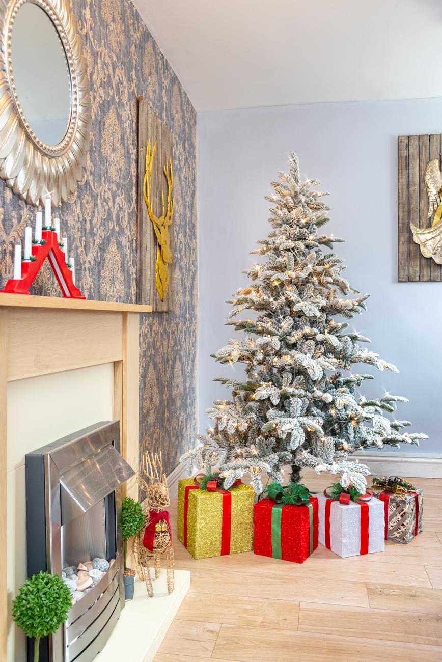 7ft Californian Pine Christmas Tree