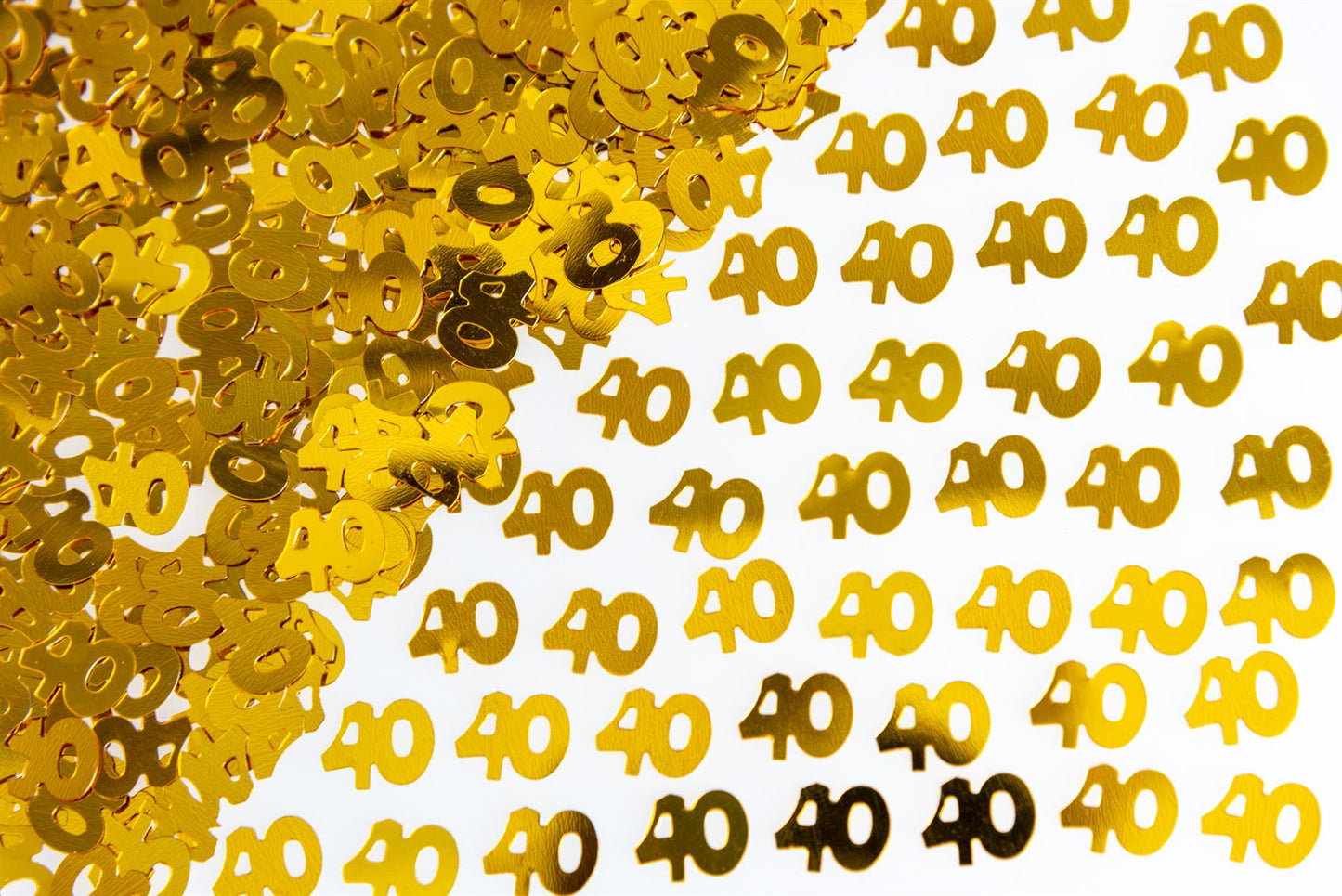 2 packs 40th Gold Confetti