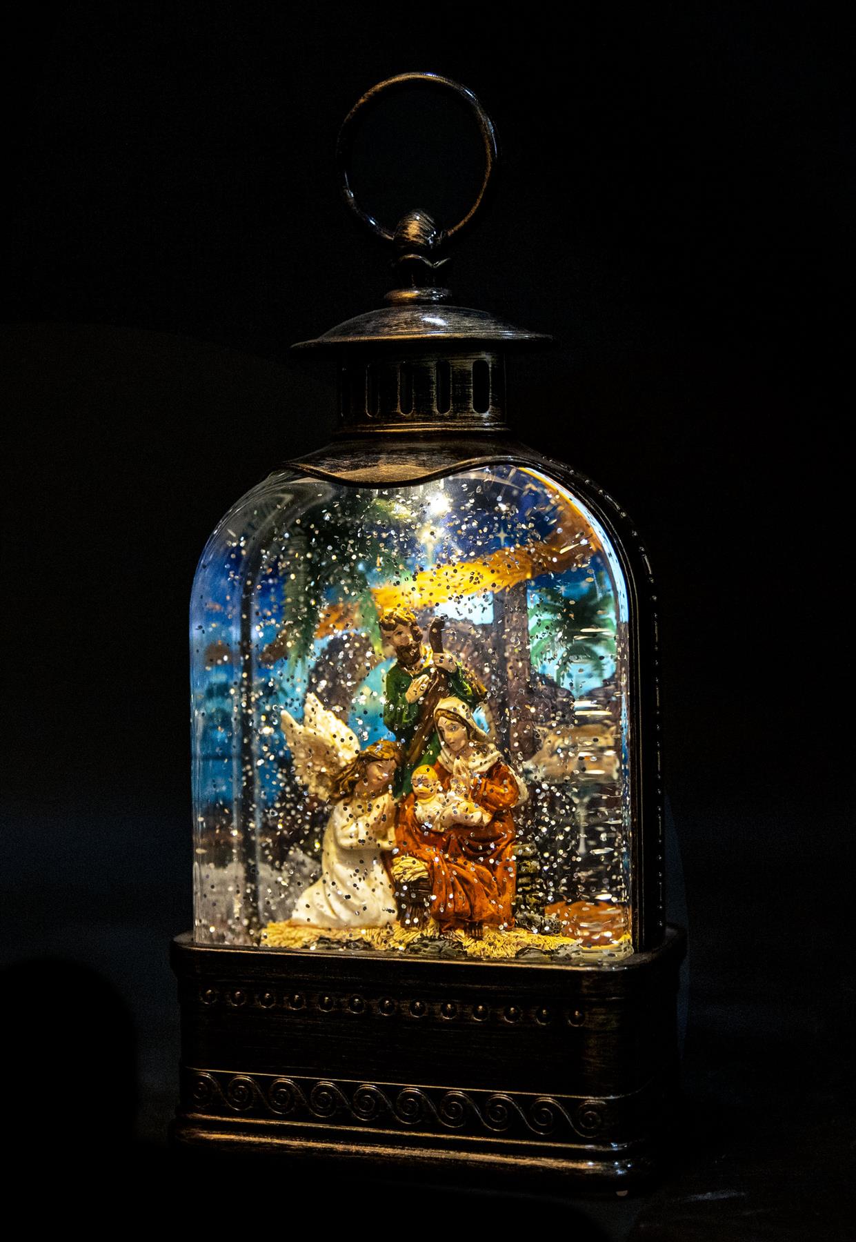 Nativity Scene Snow Globe Lantern 24x12.8x7CM