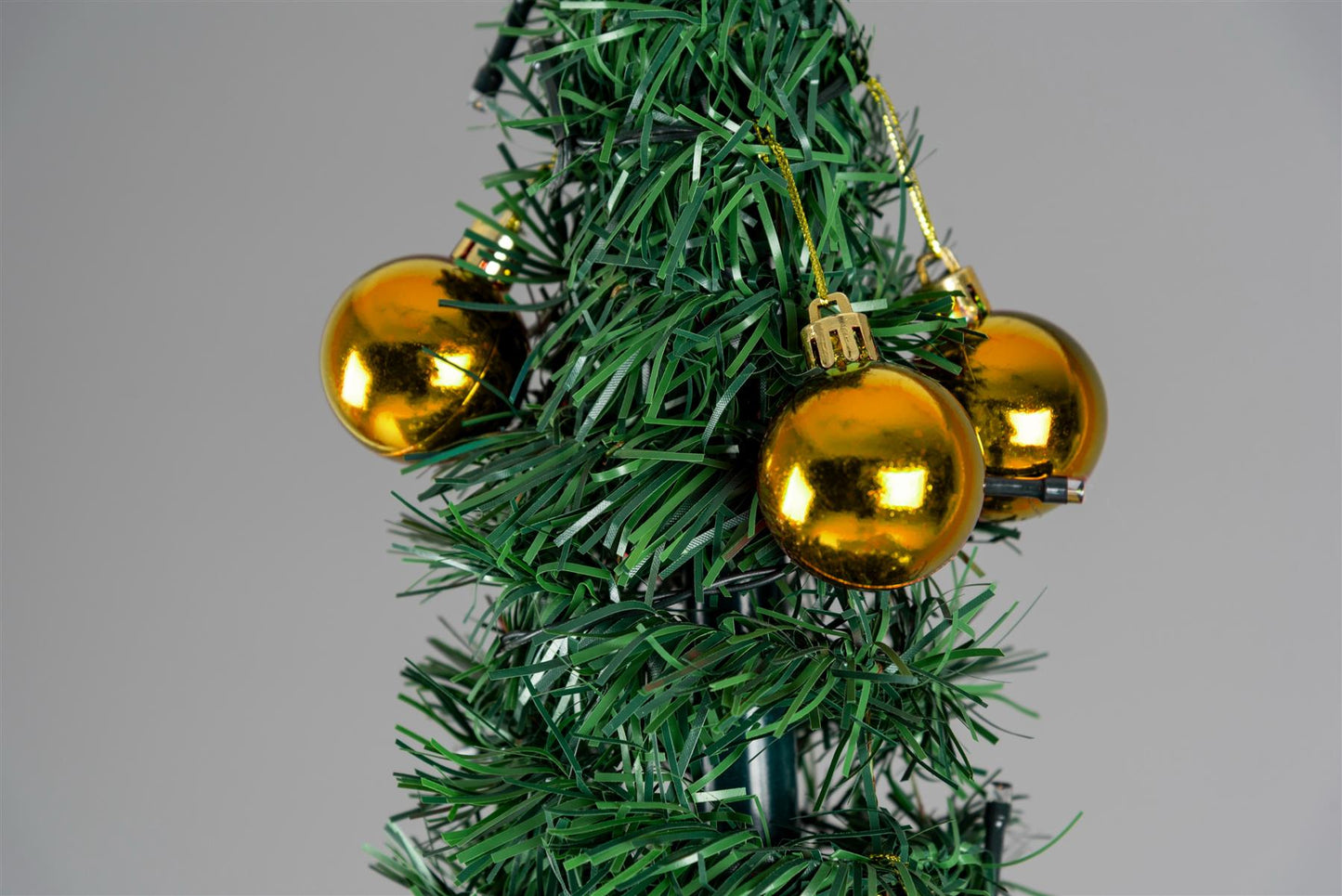 6ft (180cm) Prelit Gold Baubles Decorated Pop Up Tree