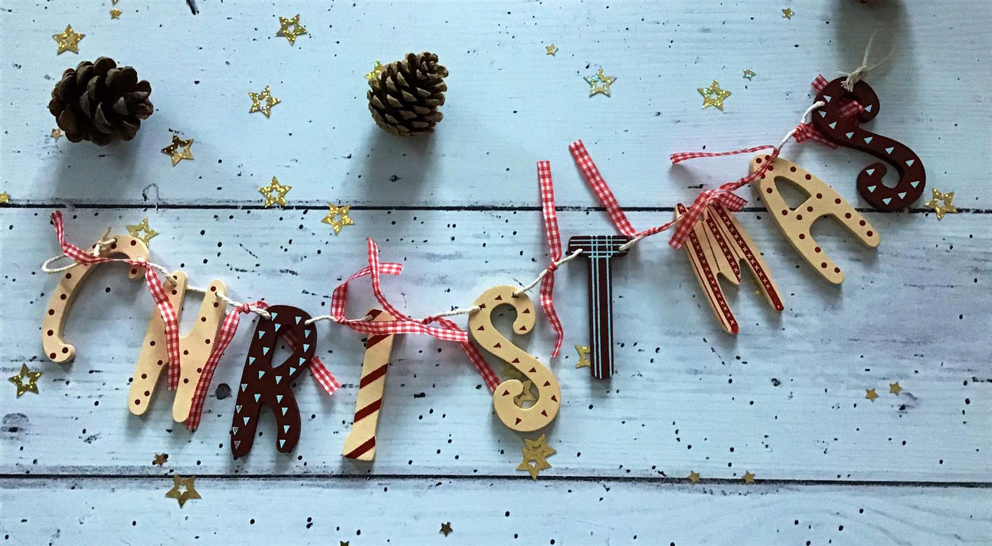 Christmas Wooden Garland Red White Vintage