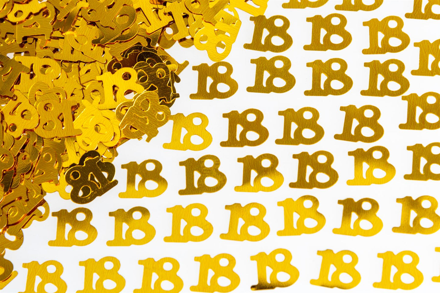 14g 18th Gold Happy Birthday Confetti 2pk