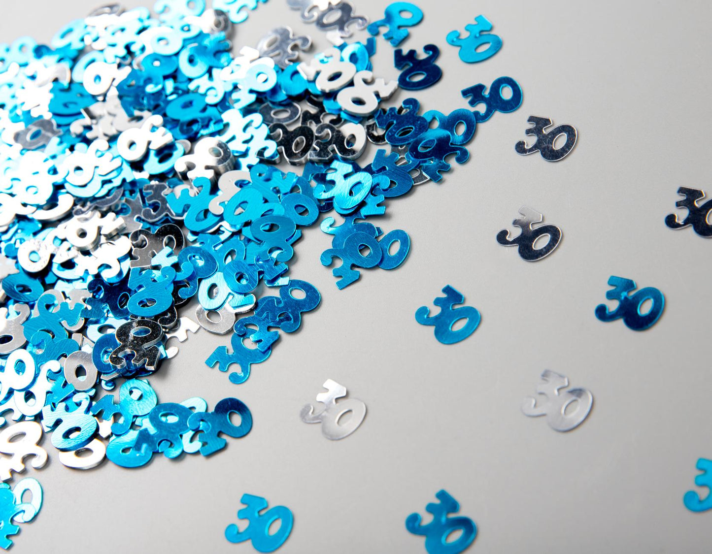 14g 30th Blue Happy Birthday Confetti