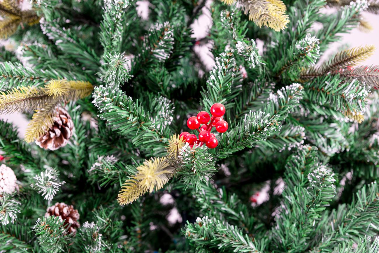 6ft Stockholm Pine Christmas Tree