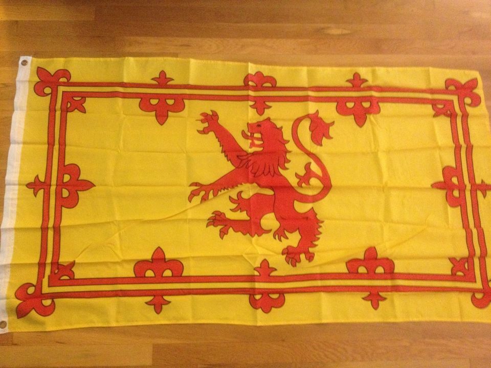 Scotland Rampant Lion Flag 5x3ft