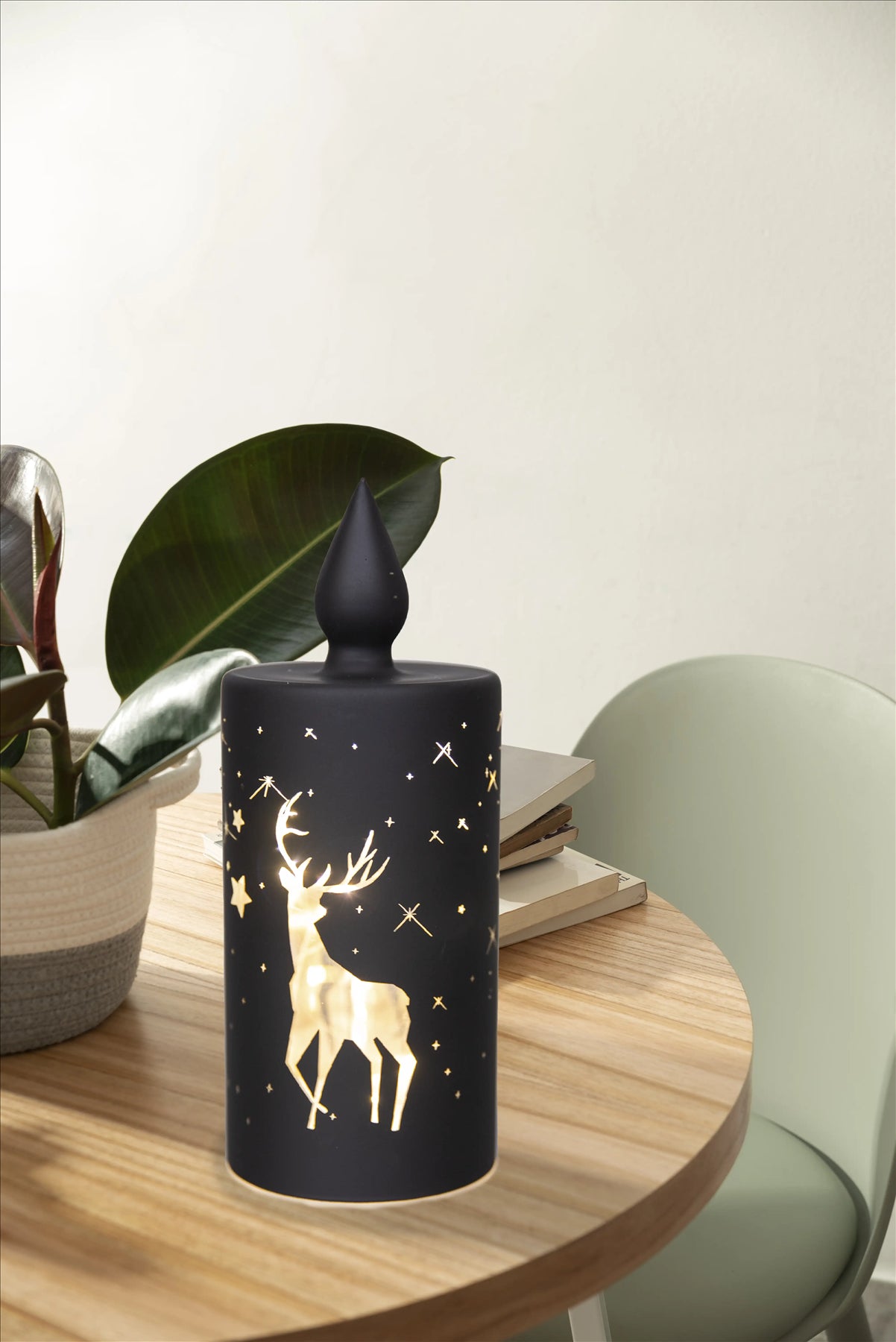 LED Black Glass Candle Vase with Stag Scene 22cm