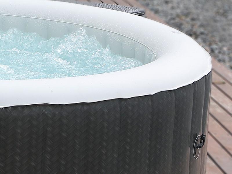 MSPA 6-Person Hot Tub