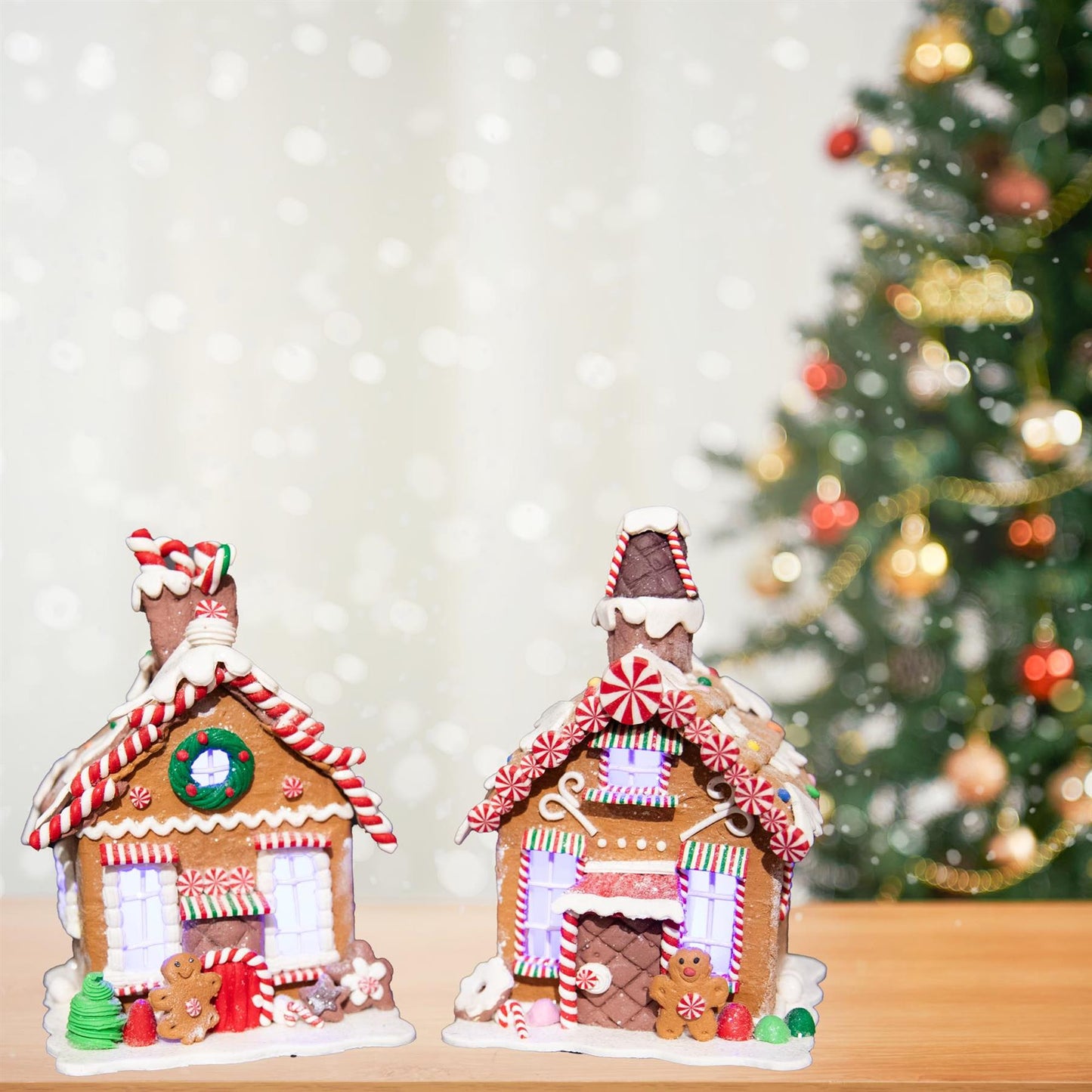 Ceramic Gingerbread House (12x12x17cm)