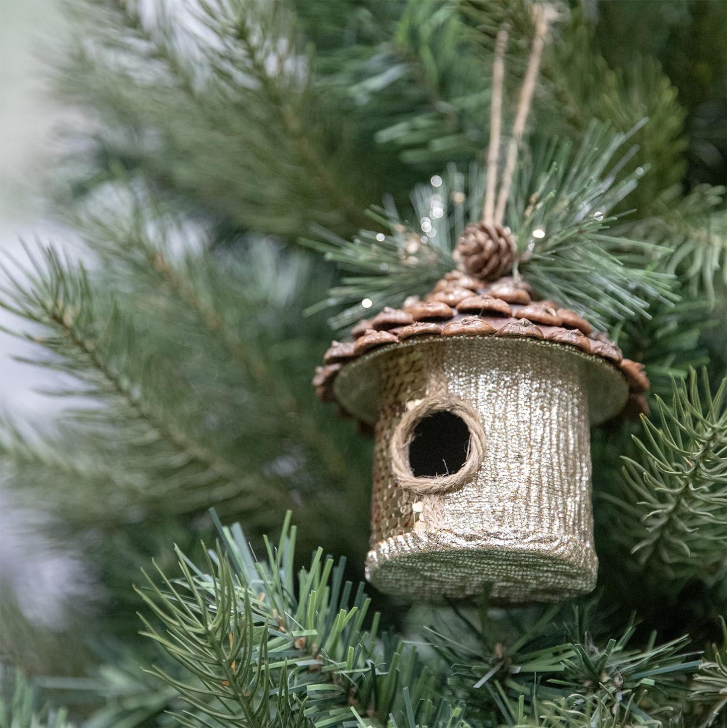 3 Gold Birdhouses (10x11cm)