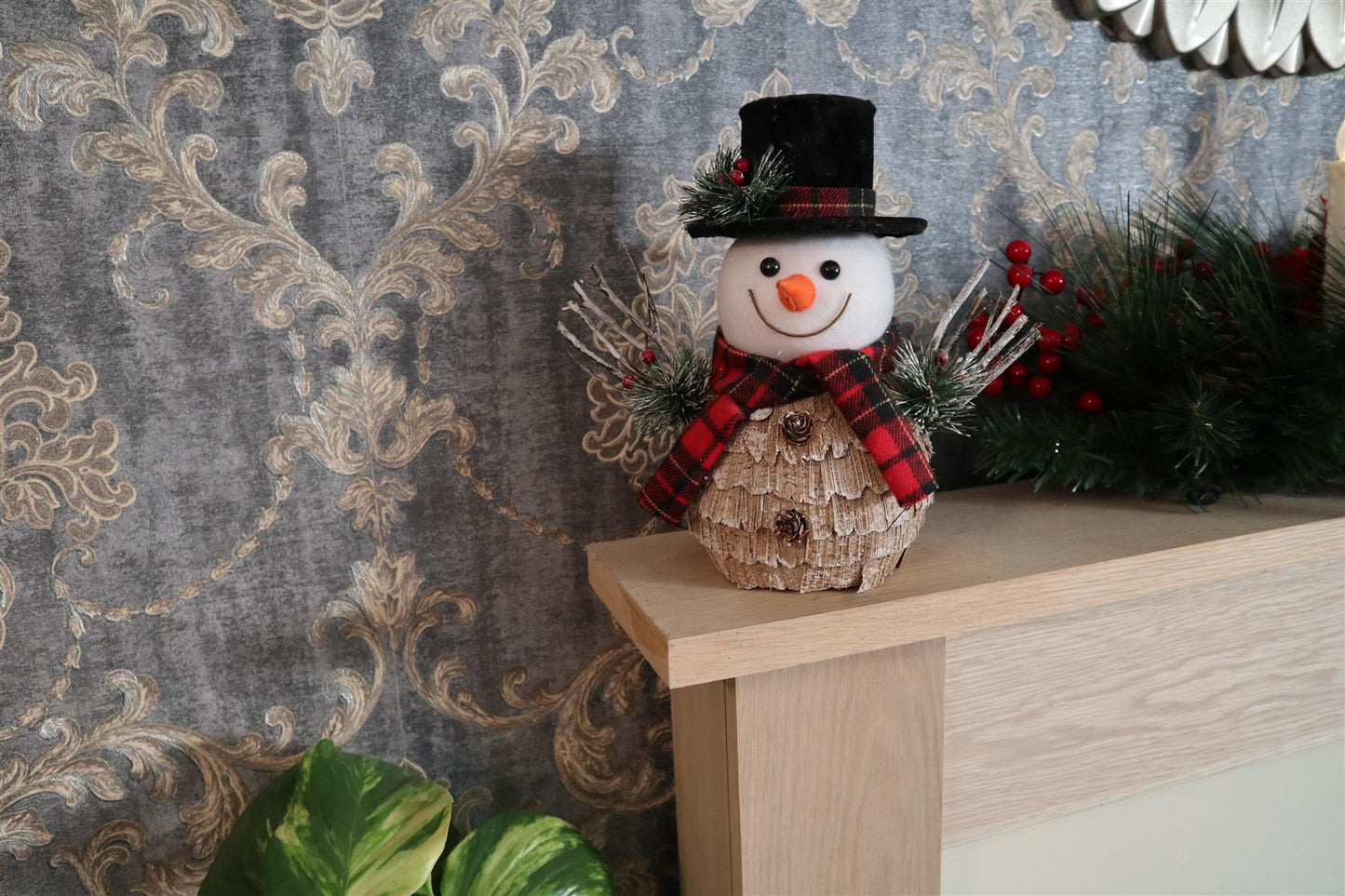 25cm Decorative Snowman