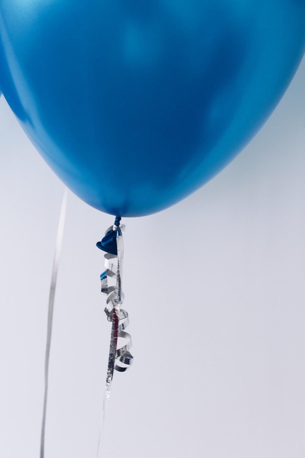 10 Blue Latex Balloons (12")