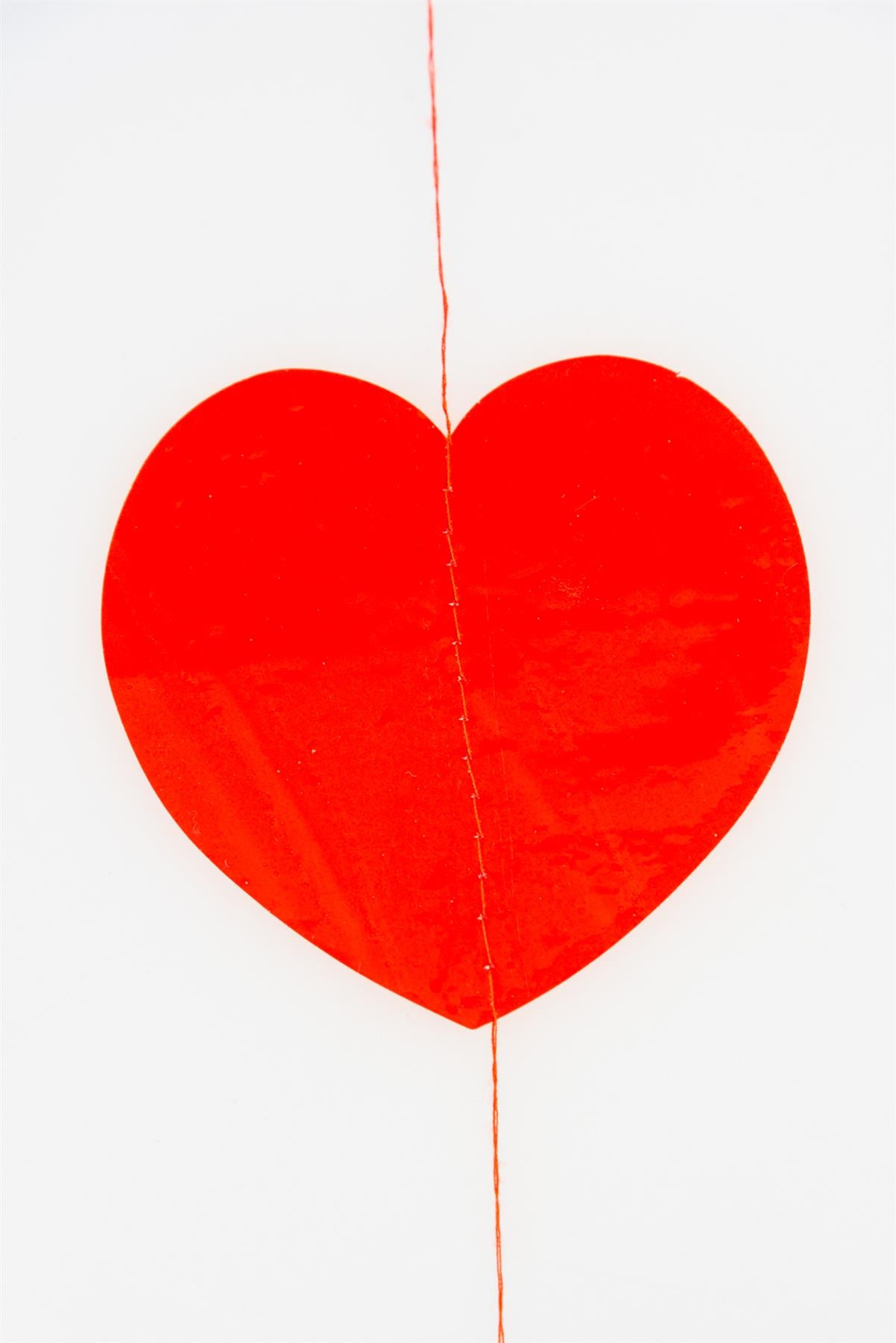 6 x 7ft Red Heart Hanging Strings