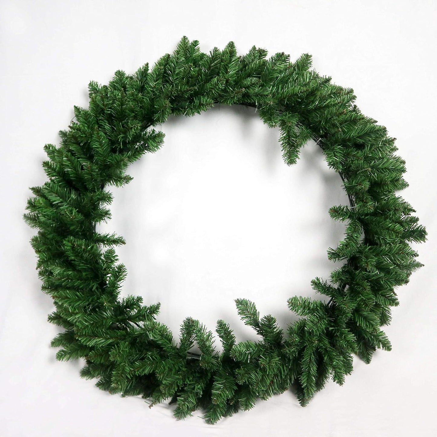 80cm Green Imperial Wreath with 120 LEDs and 380 Tips