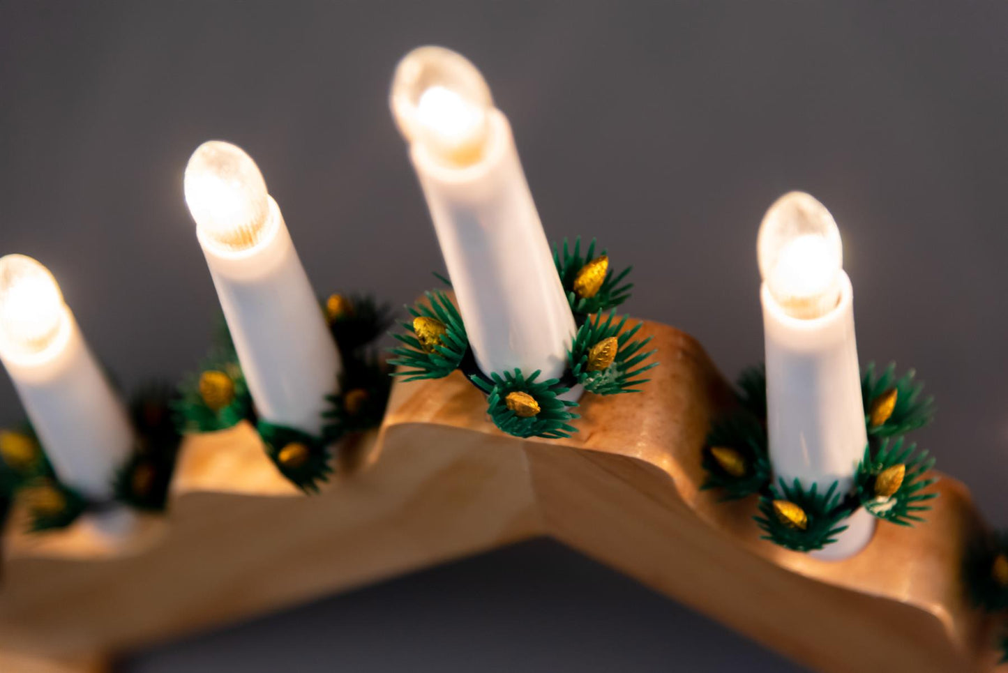 Wooden Candle Bridge Light - 7 Bulb