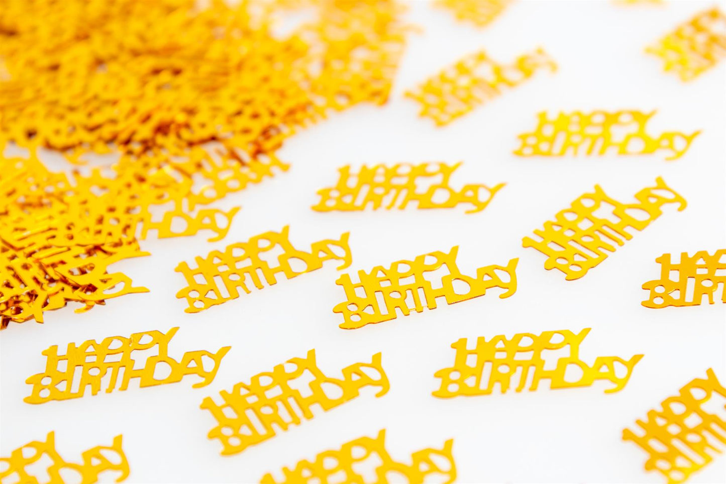 of 14g Gold Happy Birthday Confetti