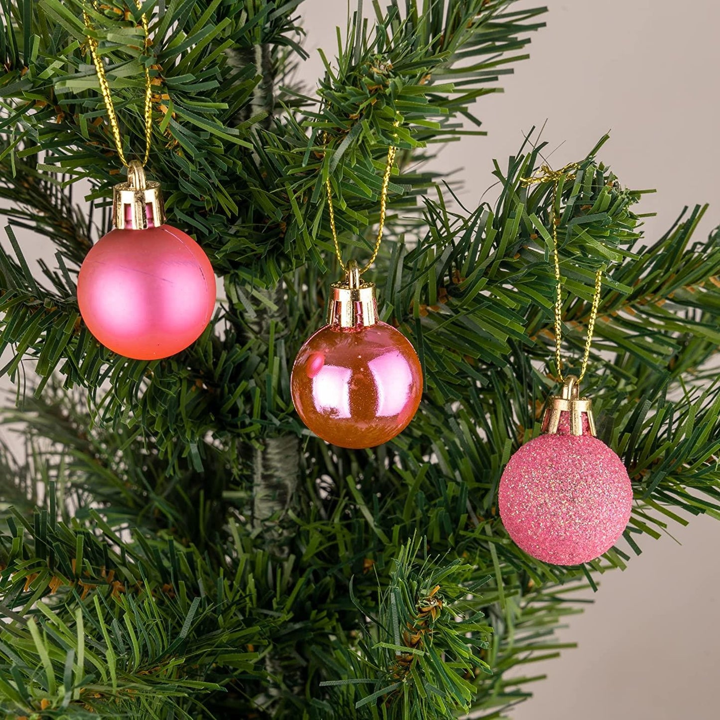 12 Pink Baubles (3cm)